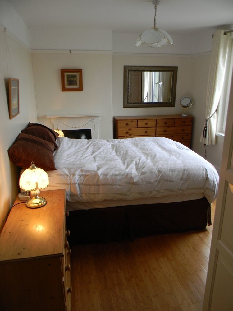 Ugiebrae House Bed & Breakfast Bed & Breakfast Seahouses Exterior photo